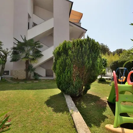 Sandy Bay * Pjescana Uvala