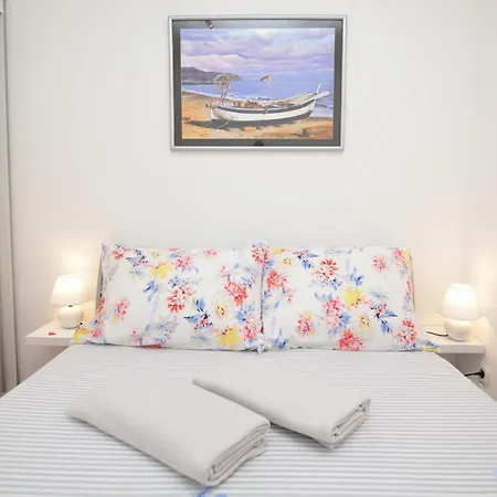 Apartment Sandy Bay